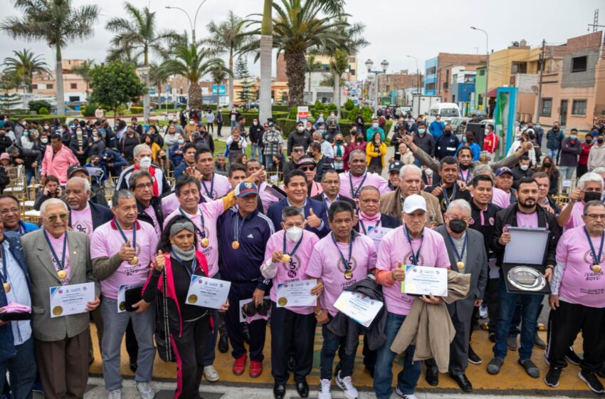  Municipalidad de Bellavista rinde homenaje a las leyendas del Sport Boys por su 95 aniversario