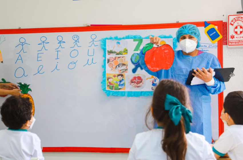  Especialista en nutrición señala la importancia de la alimentación saludable y la higiene para la prevención de enfermedades en escolares.