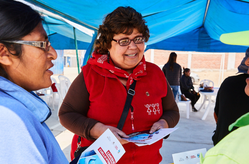  140 mujeres de Pucusana recibieron despistaje gratuito de cáncer de mama.