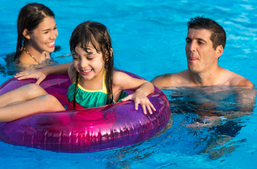  Sol, piscina y relax: Un paraíso de verano en Lima.