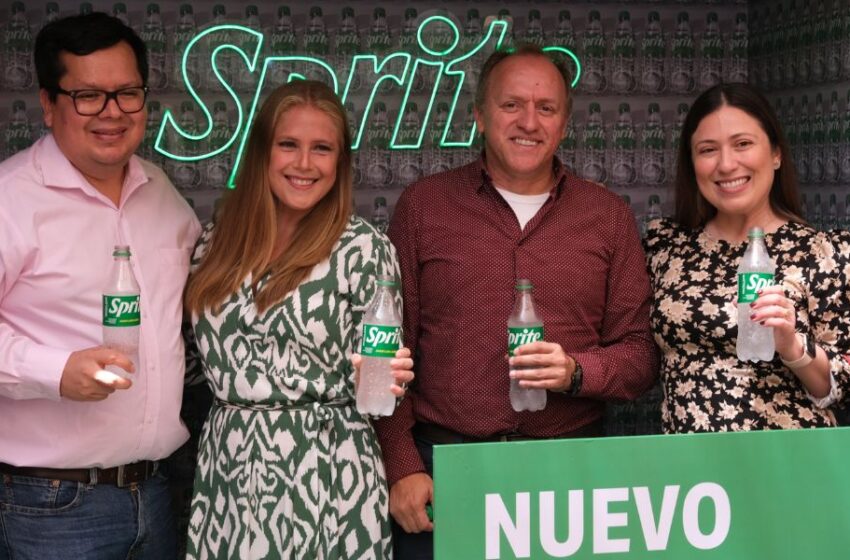  SPRITE REFRESCA SU IDENTIDAD VISUAL Y ANUNCIA EL CAMBIO DE SU BOTELLA VERDE POR UNA TRANSPARENTE MÁS FÁCIL DE RECICLAR.