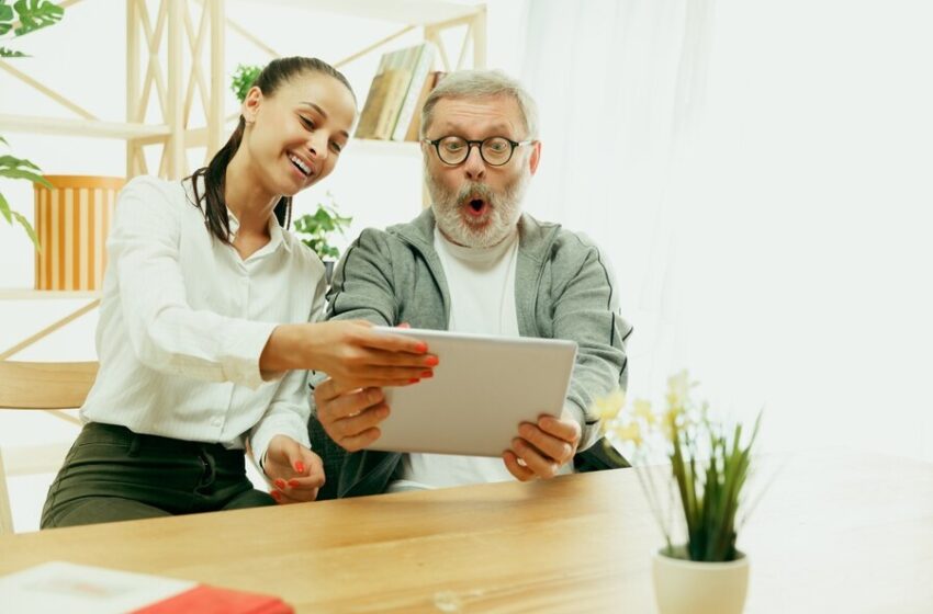  La tercera edad también puede llevarse bien con la tecnología