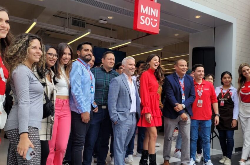  Miniso inaugura en Larcomar su primera tienda con zona de experiencia