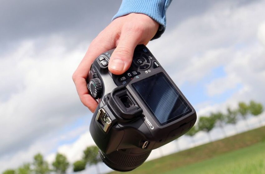  Día del Fotógrafo: ¿Estás estudiando fotografía? Algunos consejos para escoger una buena cámara