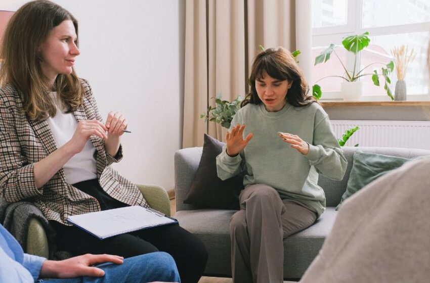  Bienestar laboral:  4 claves para cuidar la salud mental en el trabajo 