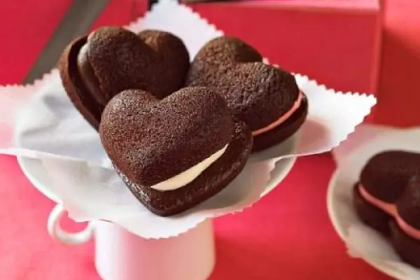  ¿Cómo armar una romántica sorpresa para San Valentín a base de galletas Oreo?