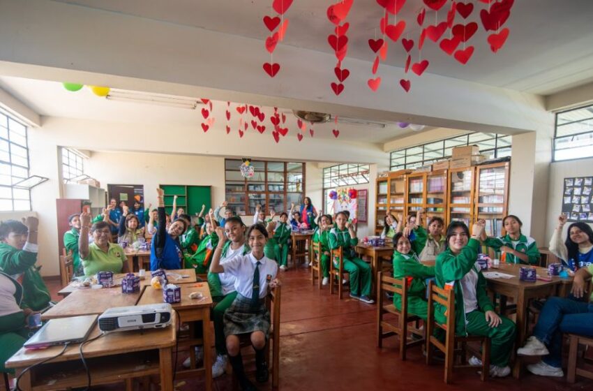  Rompiendo el silencio: Plan International y artista nacional se unen para capacitar a niñas en salud menstrual