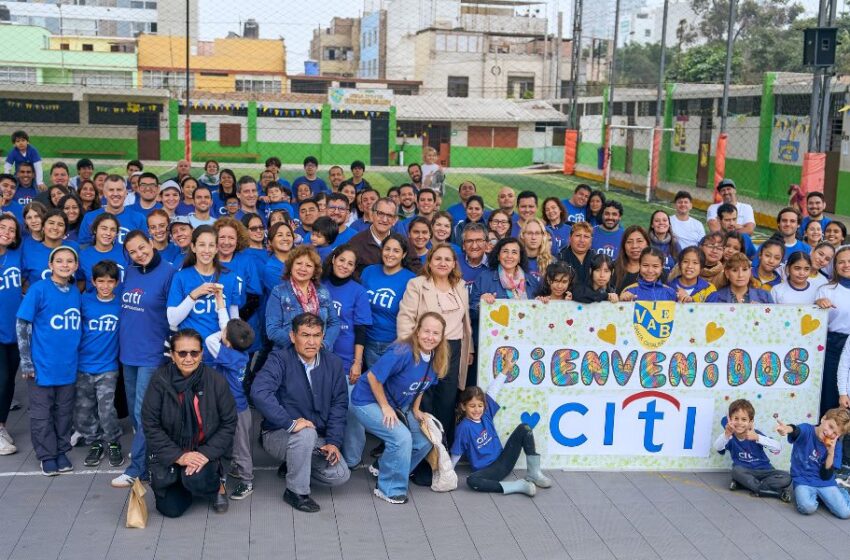  Más de 1,100 escolares de La Victoria se benefician con trabajos de voluntarios de Citi