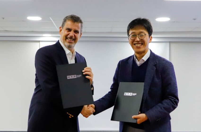  Samsung y Universidad Tecnológica del Perú firman alianza por la educación de jóvenes en STEAM