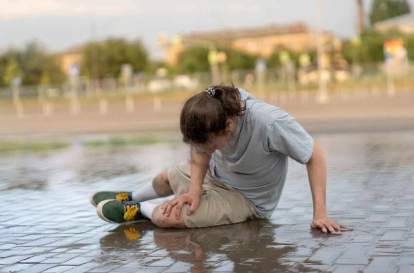  Cuidado con las lluvias: ¿Cómo levantarse después de una caída?