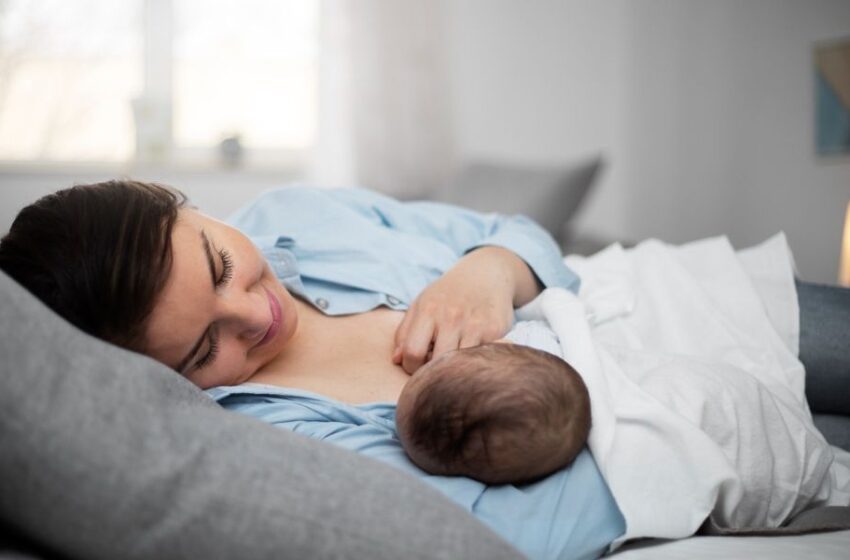  ¿Puedo dar de lactar si tengo implantes mamarios?