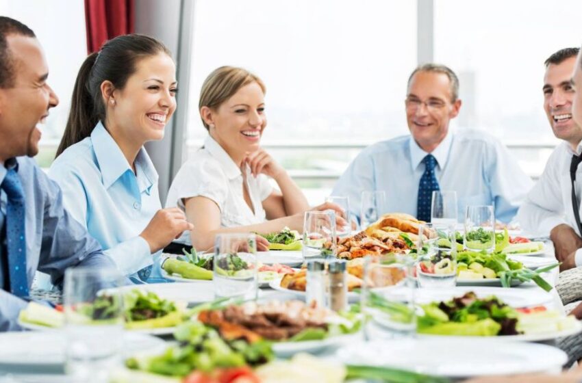  Tips de alimentación saludable en el trabajo