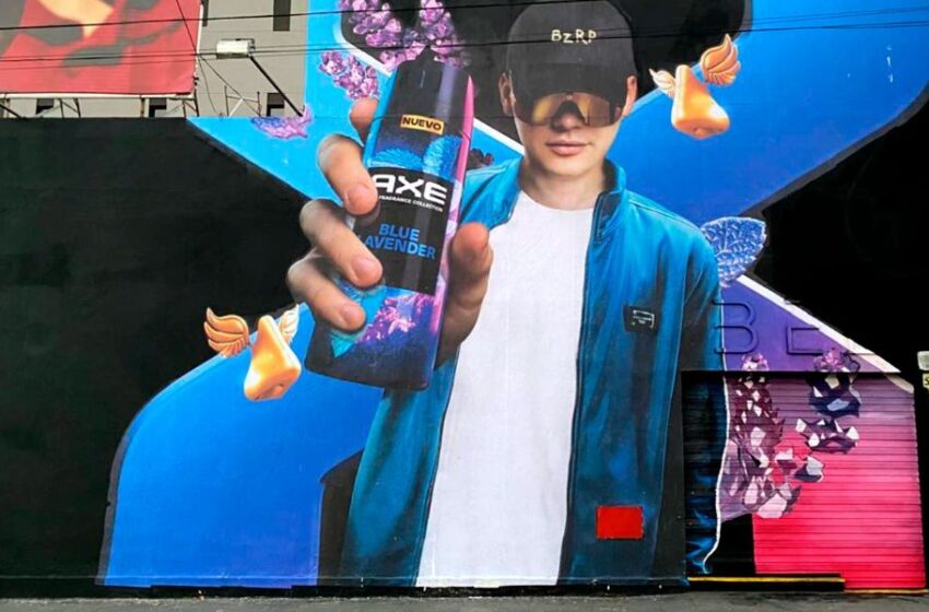  Axe junto a Latcom en una potente campaña OOH para promocionar la colección de fragancias finas protagonizada por Bizarrap