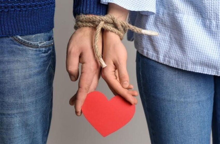  Love bombing: ¿el exceso de amor puede afectar tu salud mental?