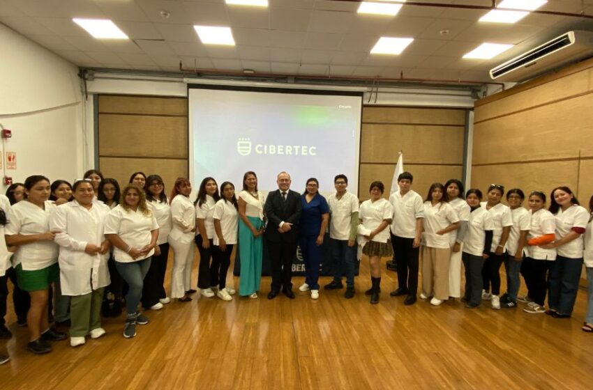  Más de 35 mil profesionales técnicos de salud se necesitan para atender a los peruanos